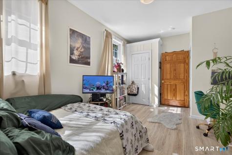 175 Lighthouse Road New Haven CT 06512