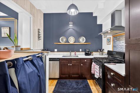 175 Lighthouse Road New Haven CT 06512