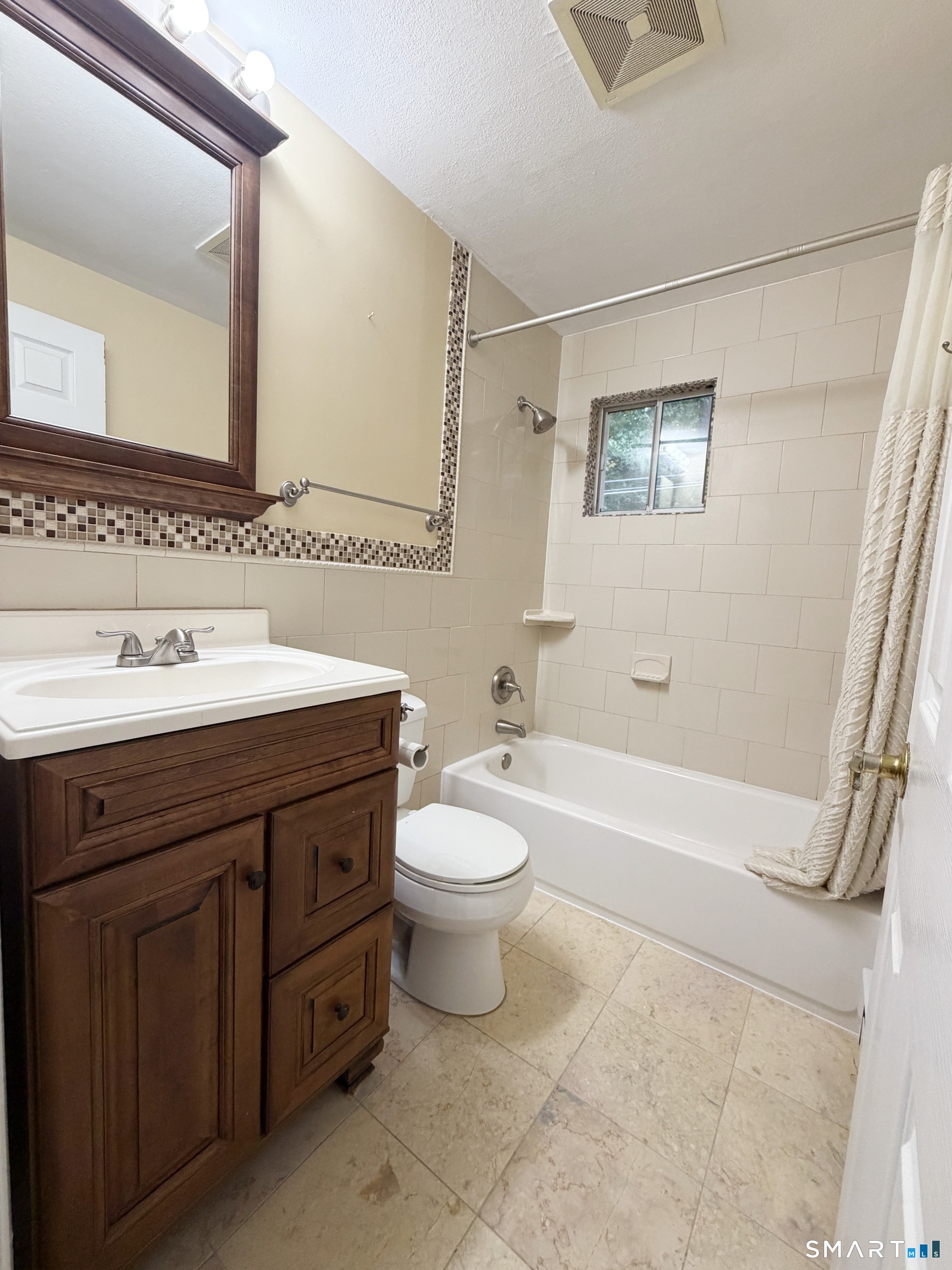 273 Queen Street Southington CT 06489