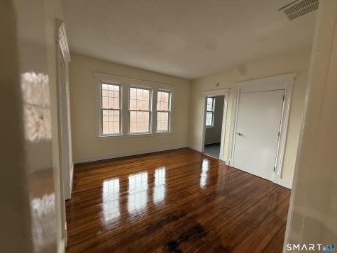 204 Homestead Avenue Hartford CT 06112
