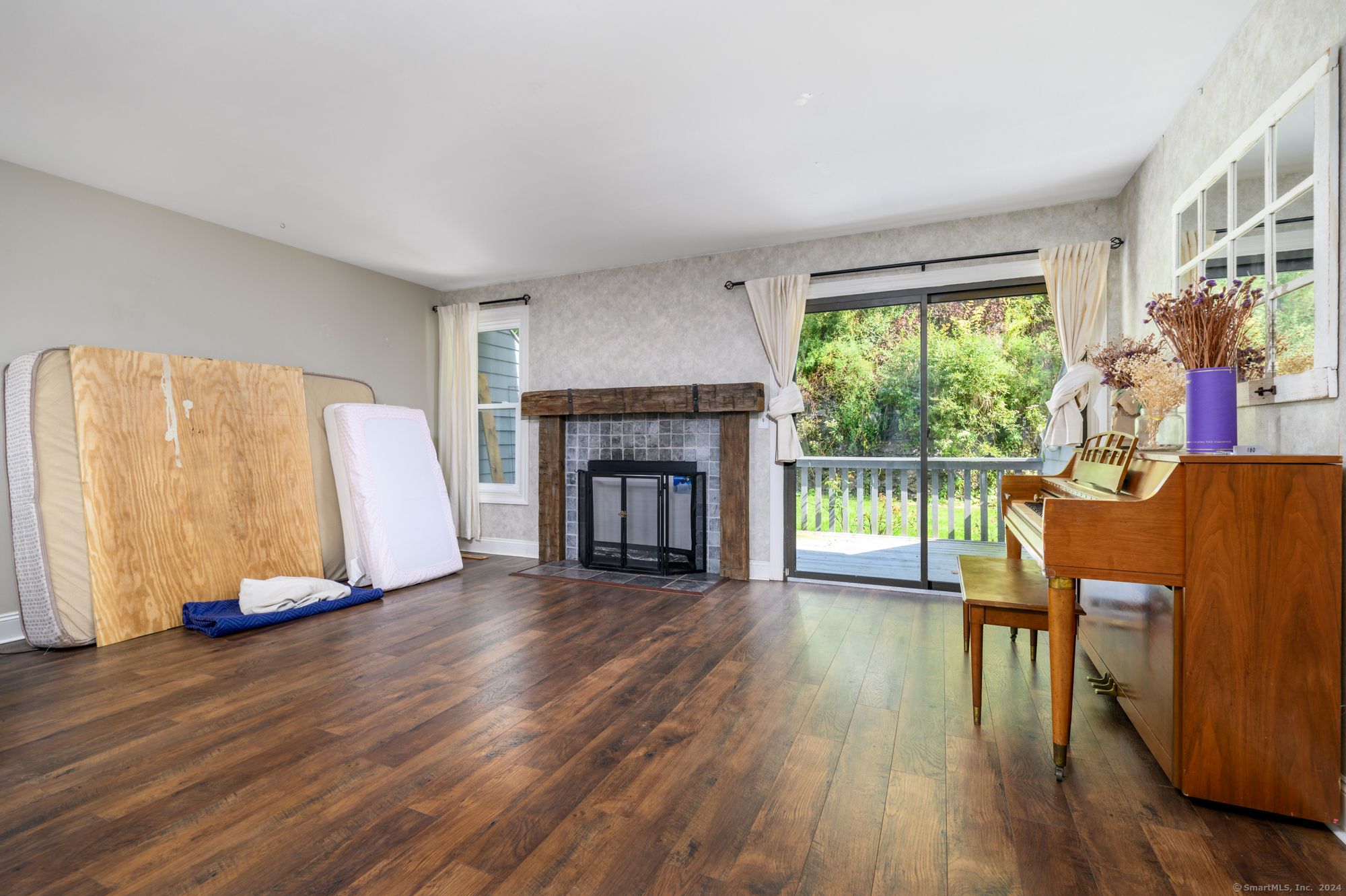 117 Fawn Ridge Lane Norwalk CT 06851