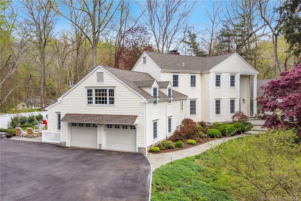 266 West Haviland Lane Stamford CT 06903