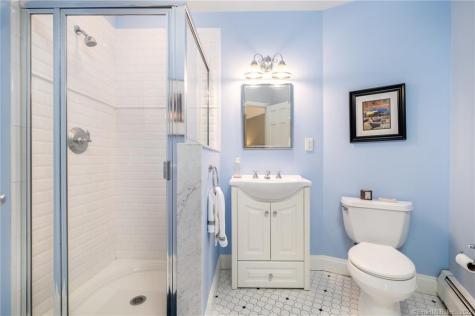 266 West Haviland Lane Stamford CT 06903