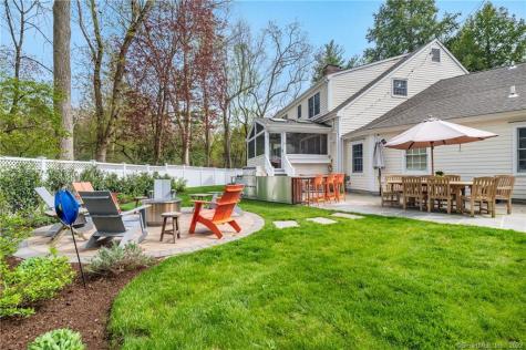 266 West Haviland Lane Stamford CT 06903