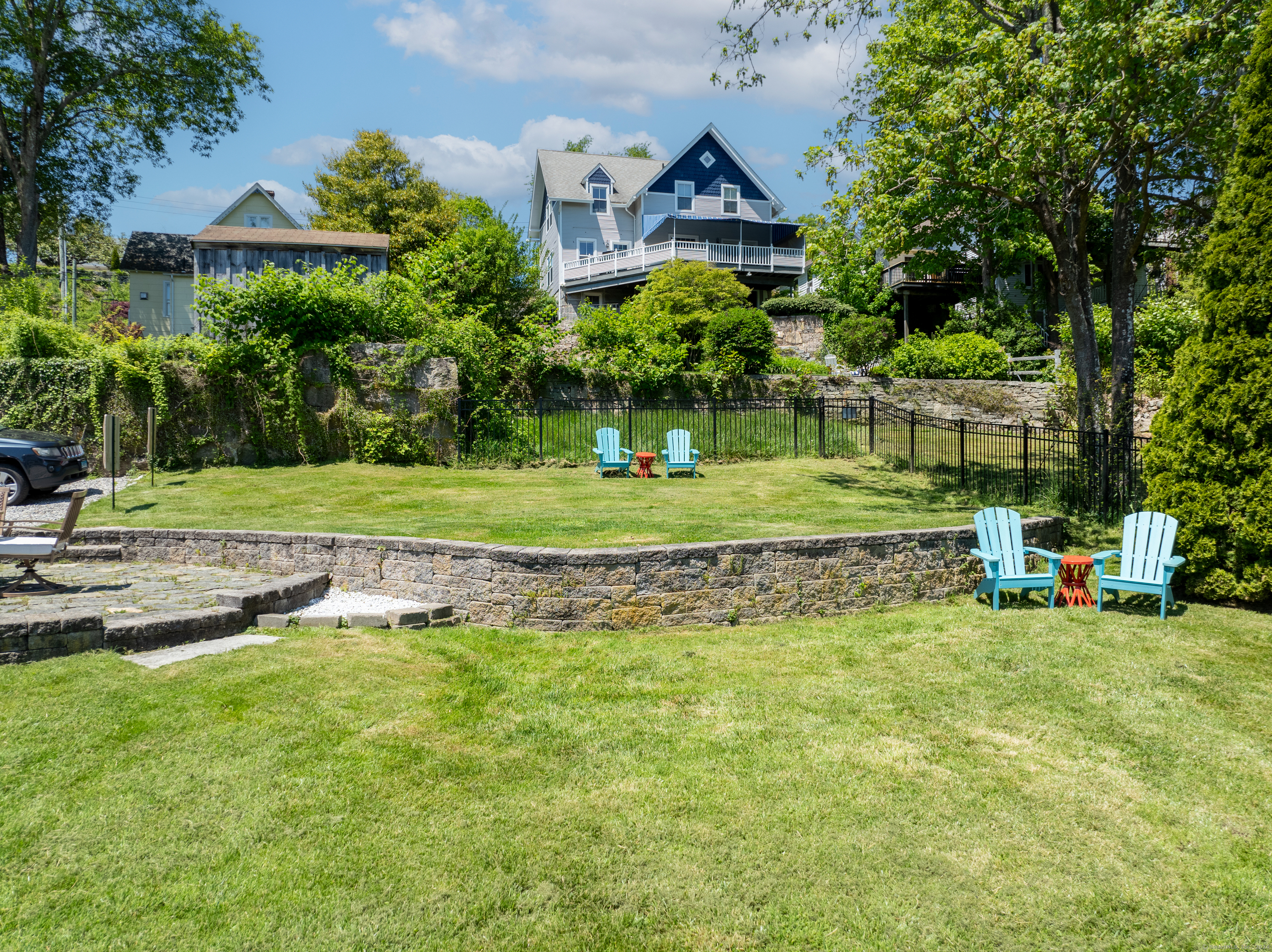 3 Pearl Street Groton CT 06355