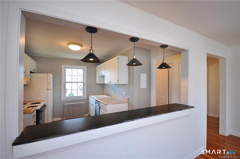 53 Robin Road West Hartford CT 06119