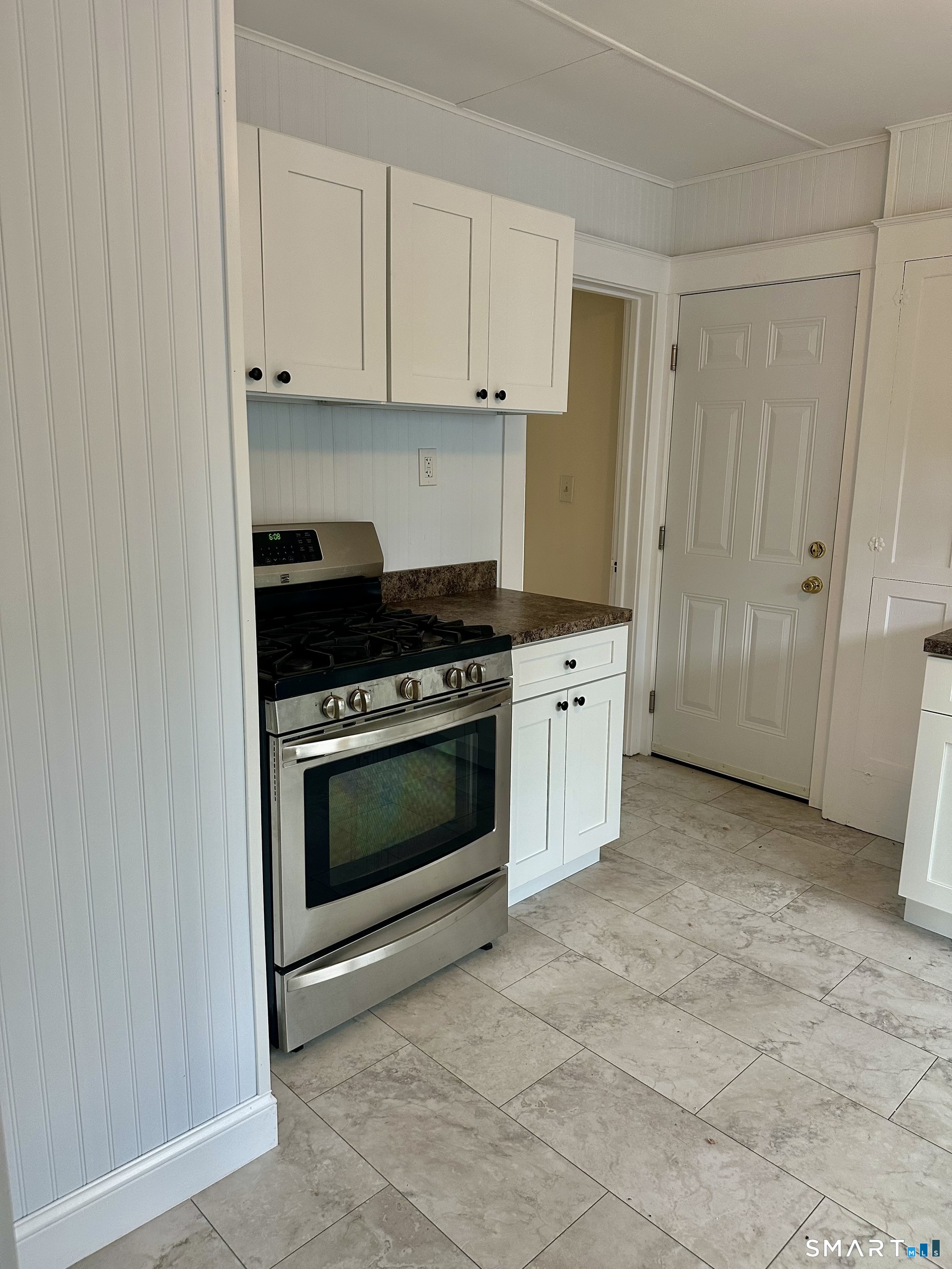 12-14 Francis Street East Hartford CT 06108