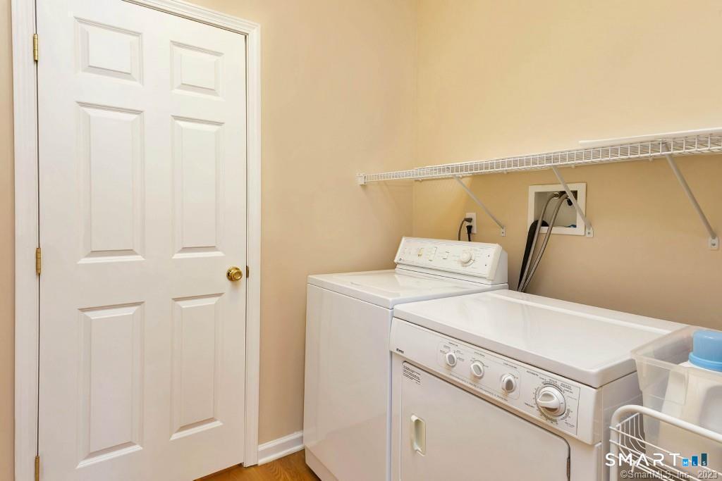 27 Copper Creek Circle Newtown CT 06470