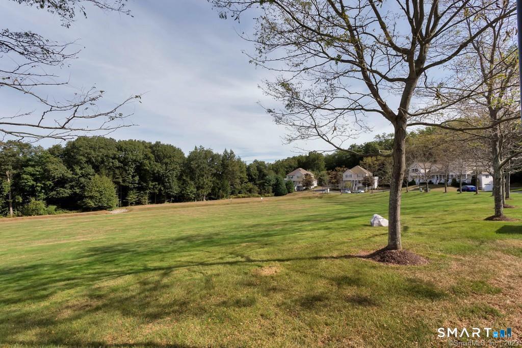 27 Copper Creek Circle Newtown CT 06470