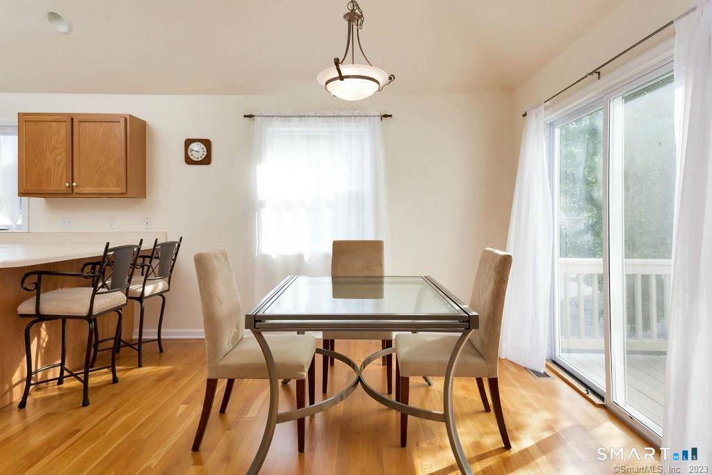 27 Copper Creek Circle Newtown CT 06470