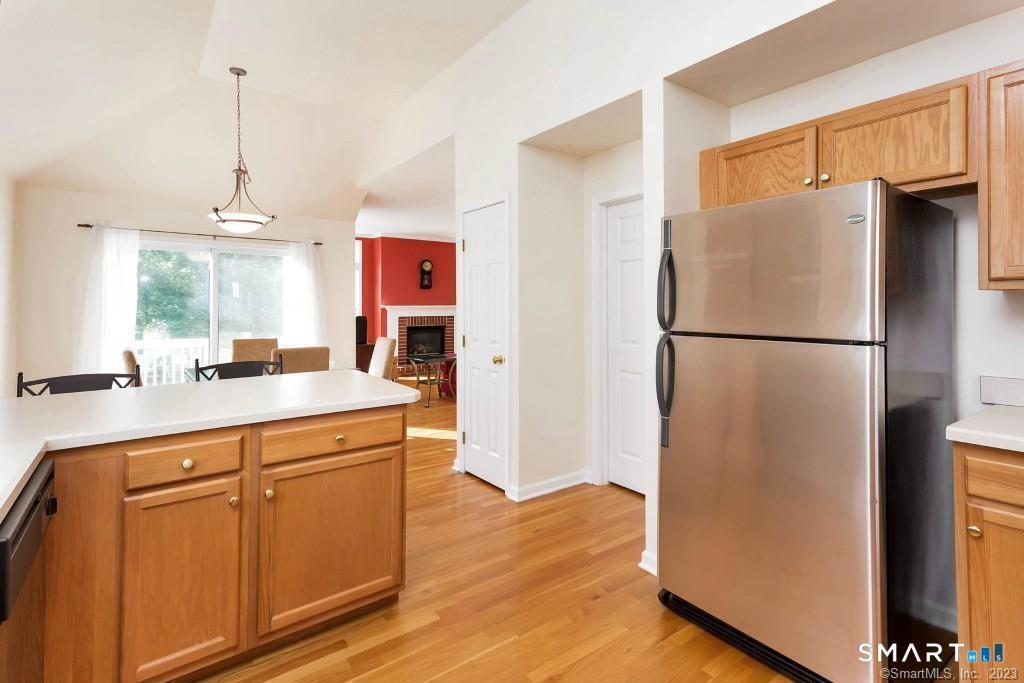 27 Copper Creek Circle Newtown CT 06470