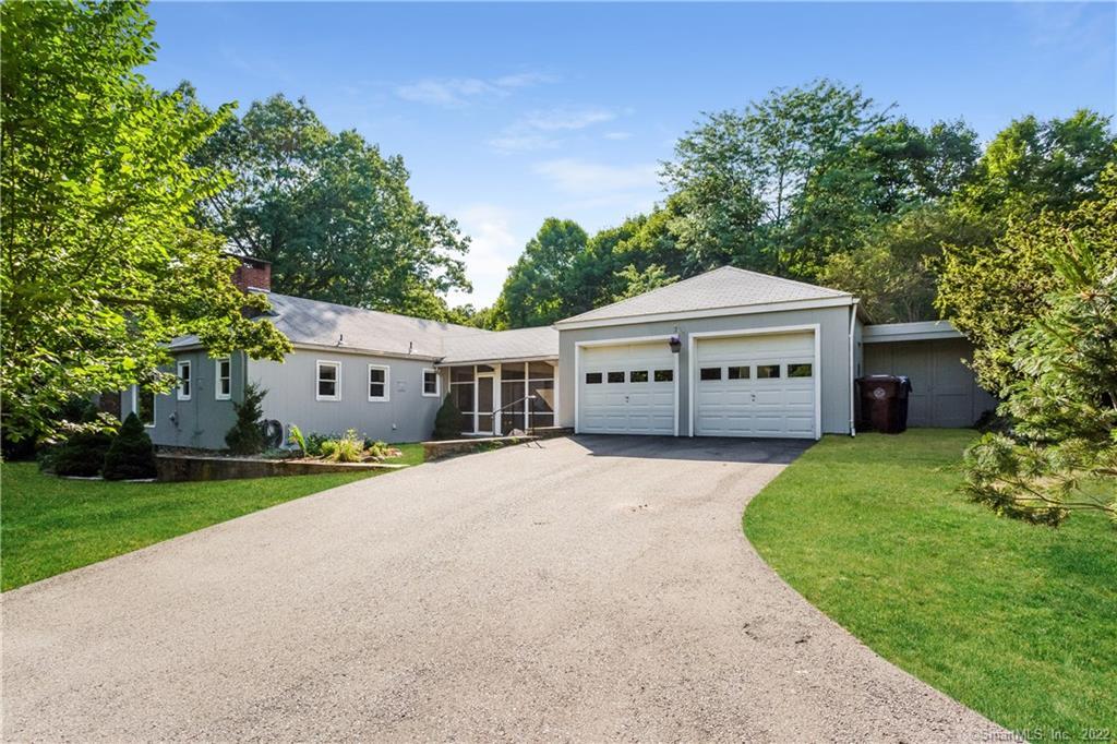 33 Reservoir Road Farmington CT 06032