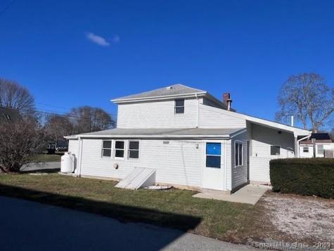 40 Portland Avenue Old Lyme CT 06371