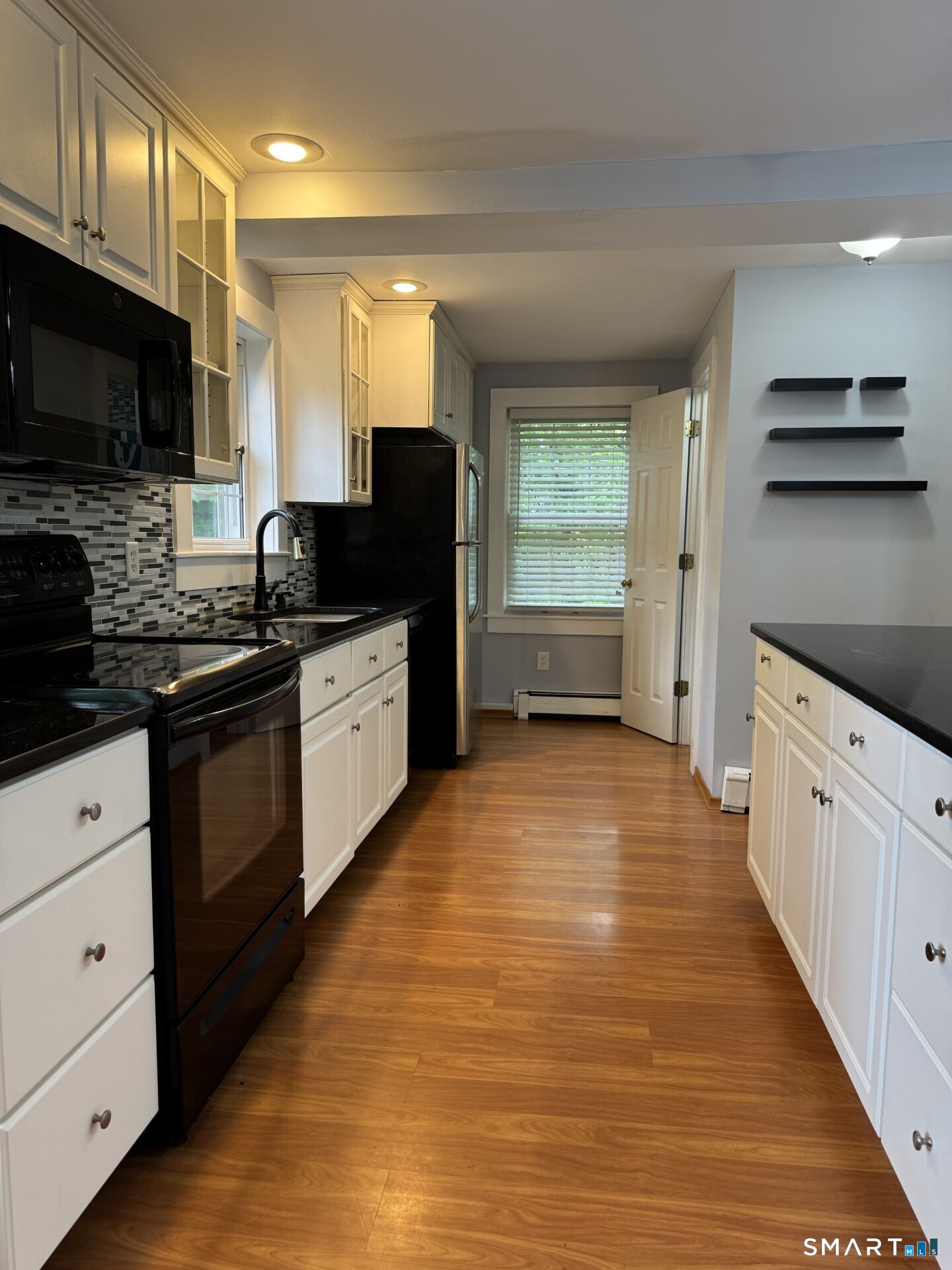2 Stebbins Brook Lane Simsbury CT 06070