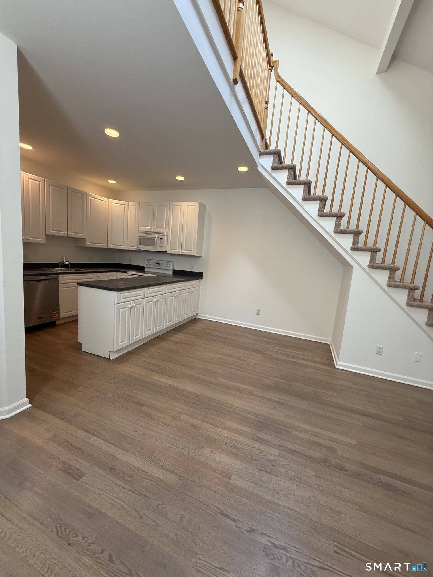 2435 Bedford Street Stamford CT 06905
