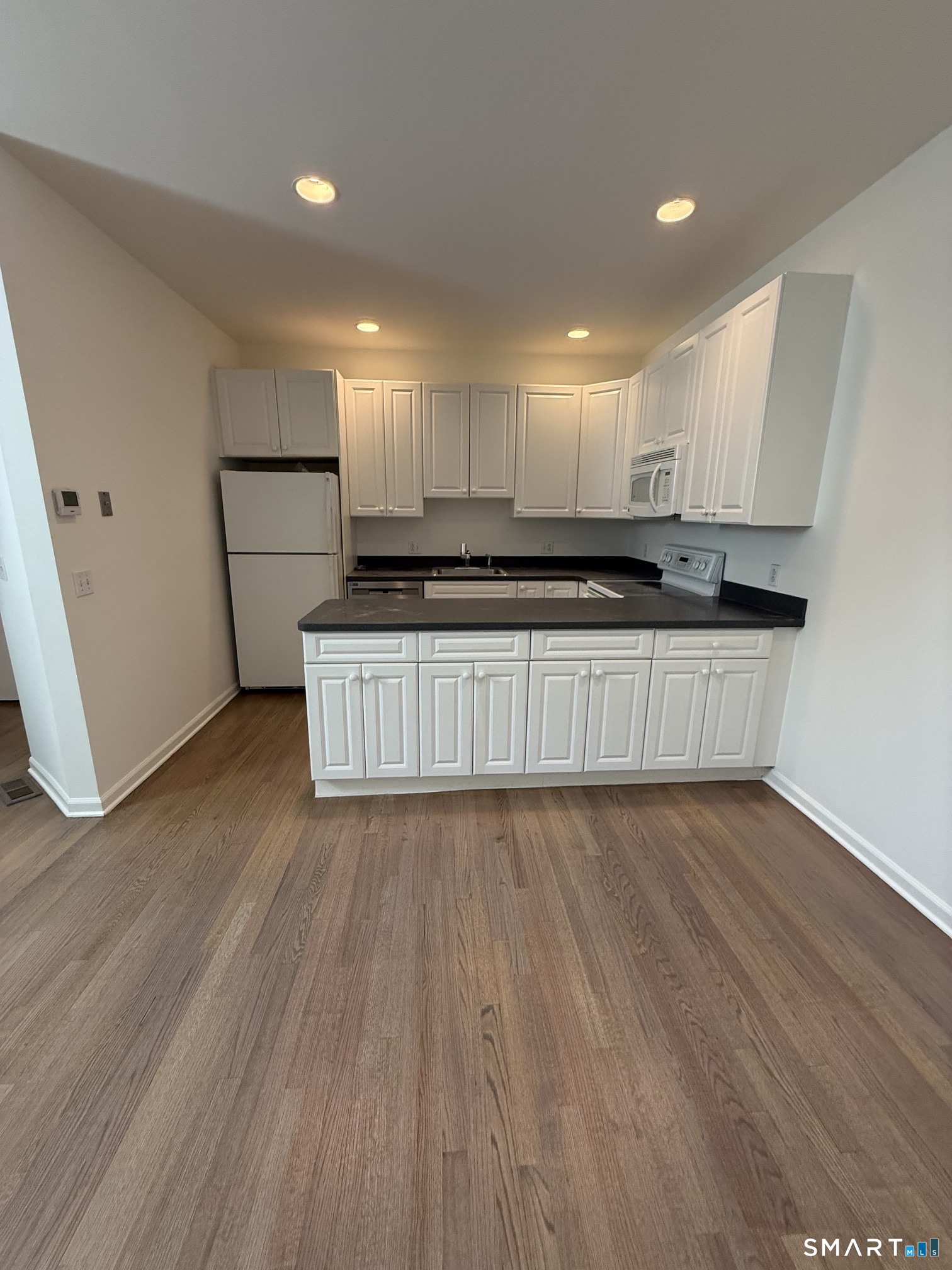 2435 Bedford Street Stamford CT 06905