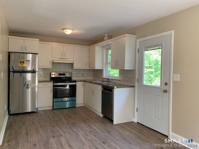 15 Krakow Street Derby CT 06418
