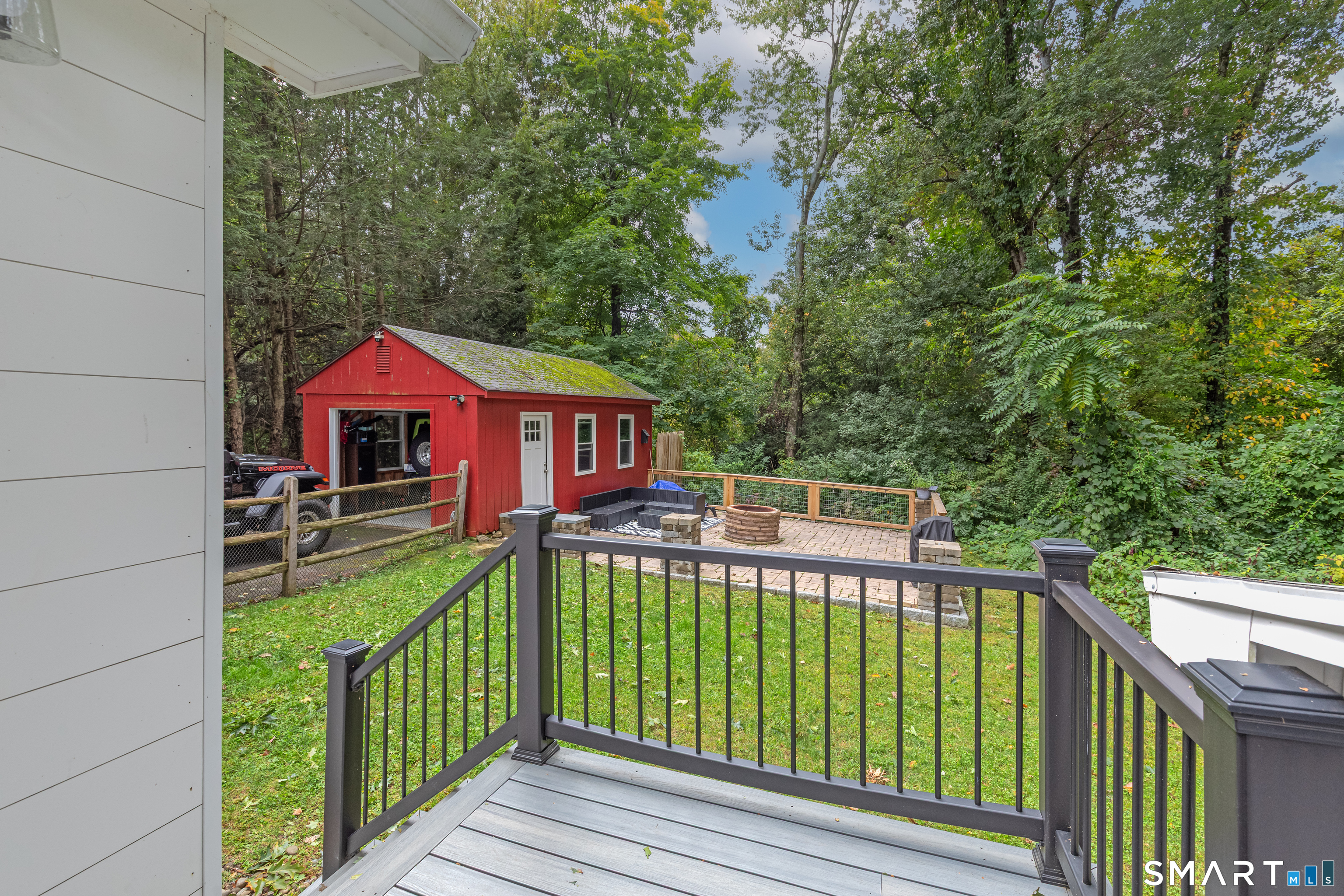 6 Indian Avenue Danbury CT 06811