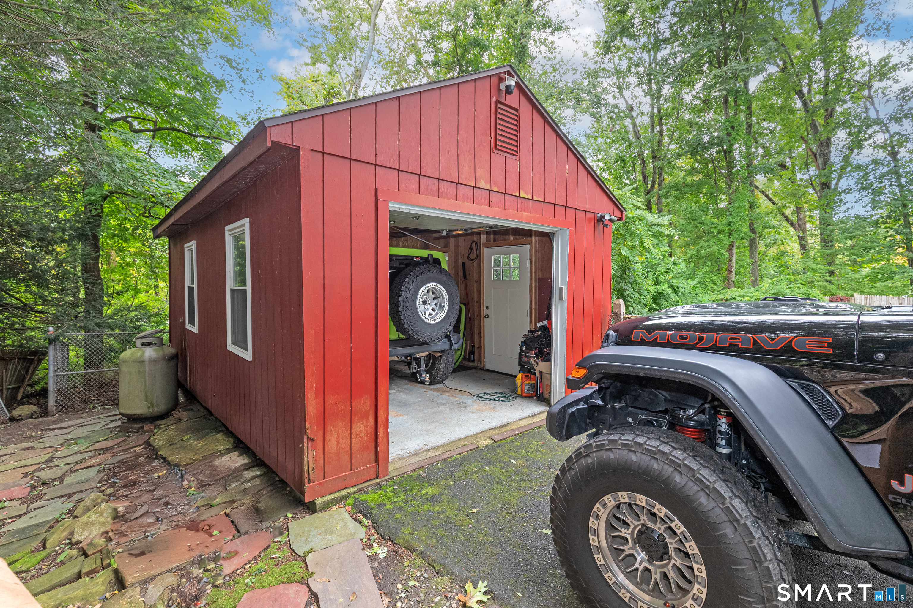 6 Indian Avenue Danbury CT 06811