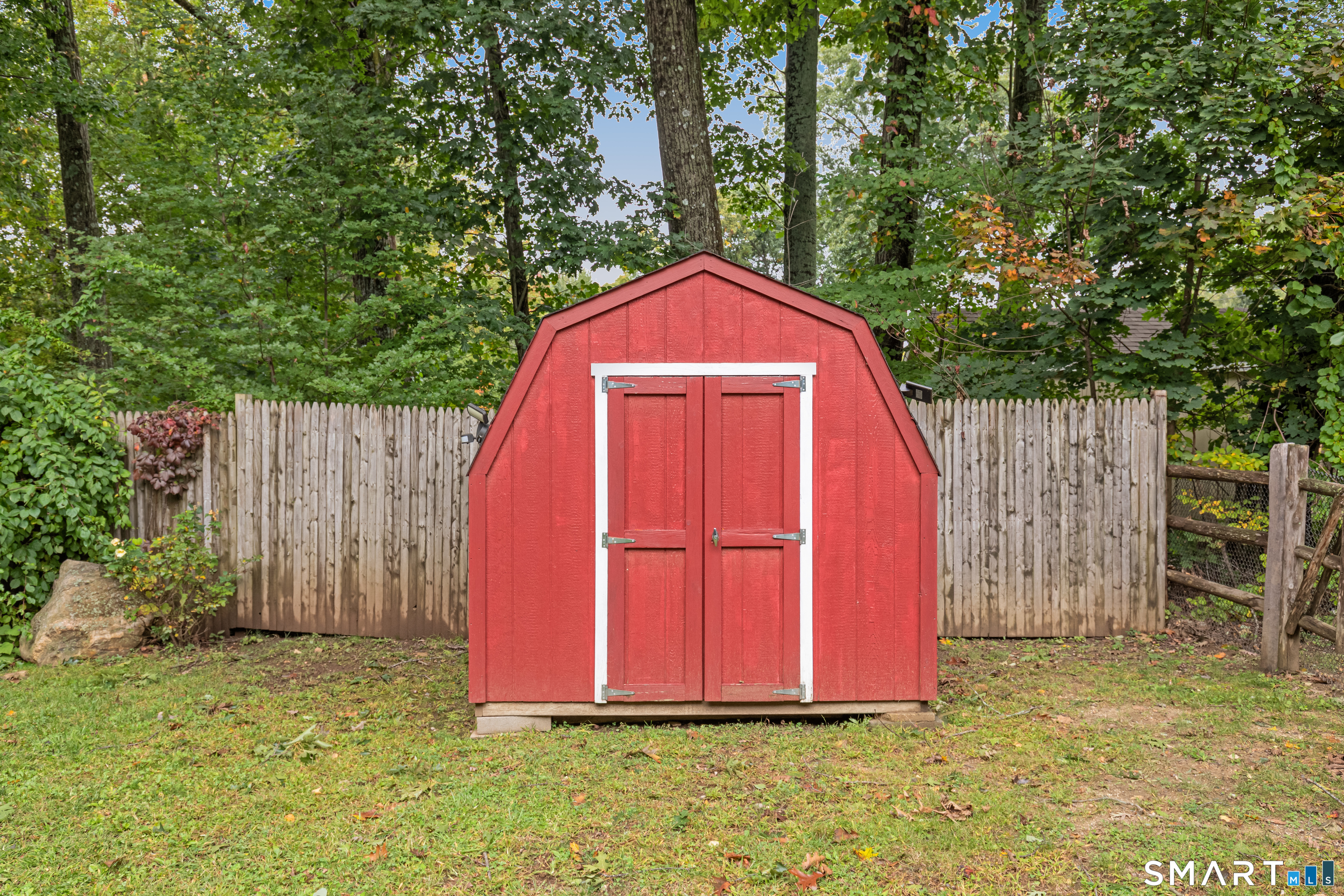 6 Indian Avenue Danbury CT 06811
