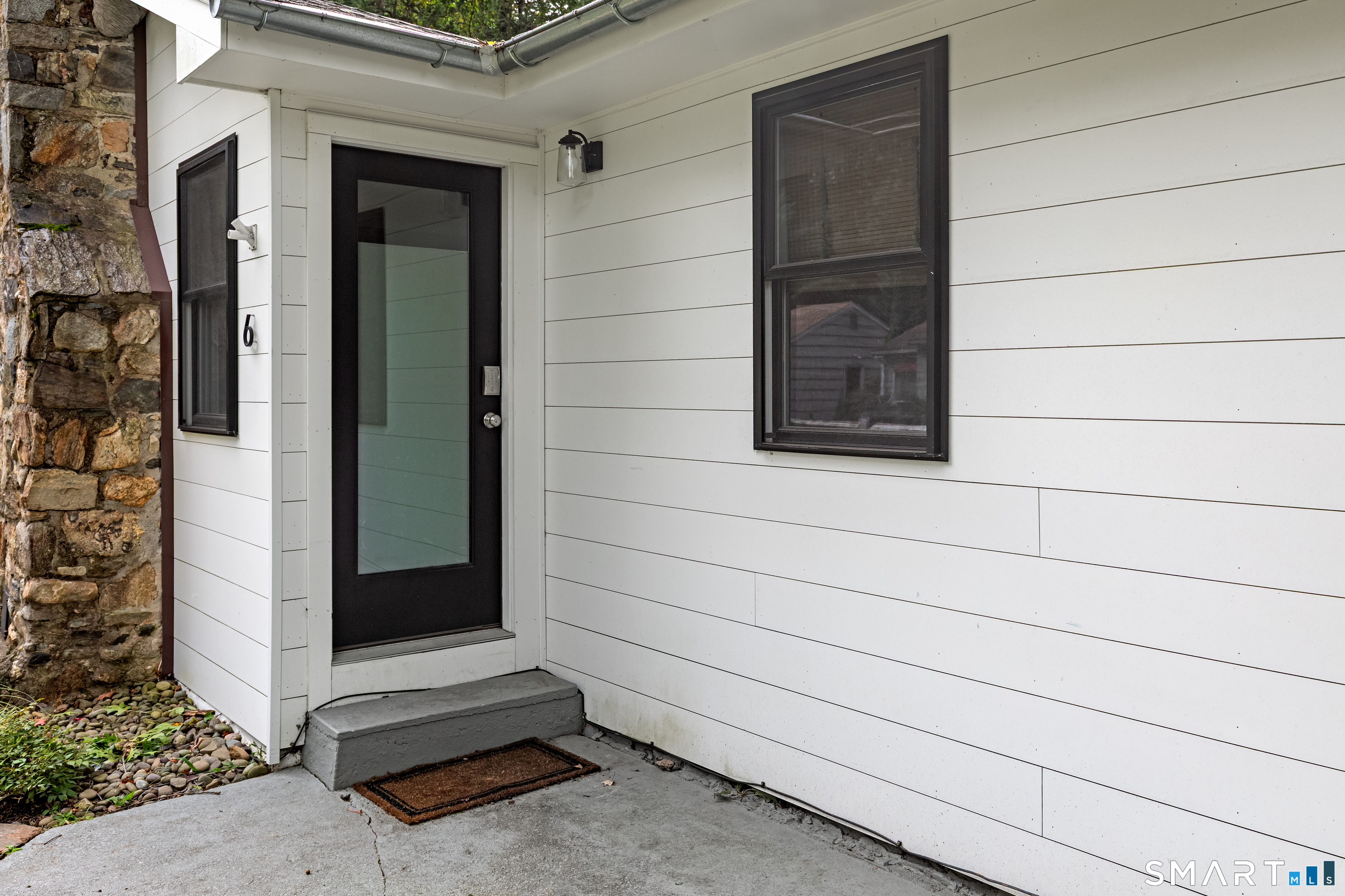 6 Indian Avenue Danbury CT 06811
