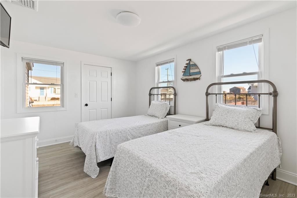 8 Belaire Manor Old Saybrook CT 06475