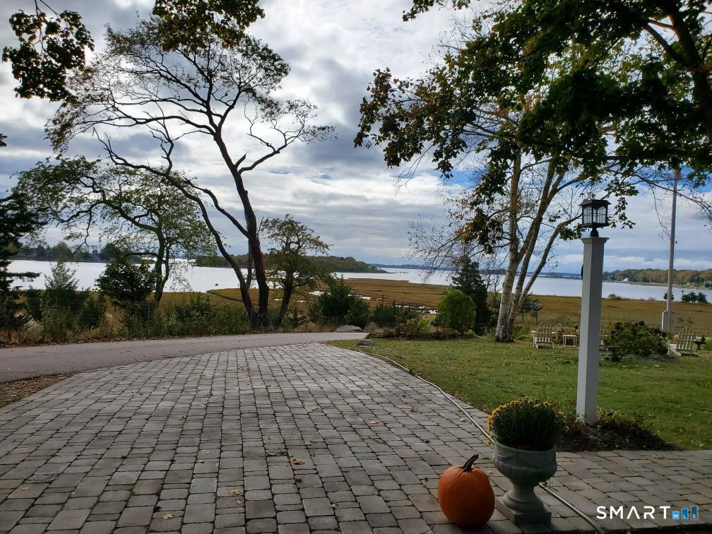 27 Gled Hill Street Stonington CT 06355