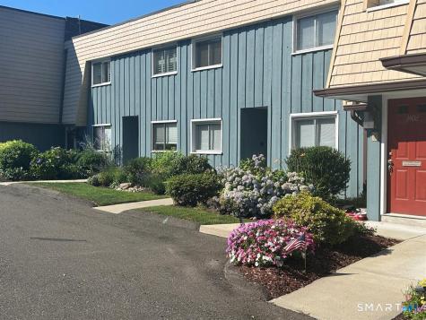 1450 Melville Avenue Fairfield CT 06825