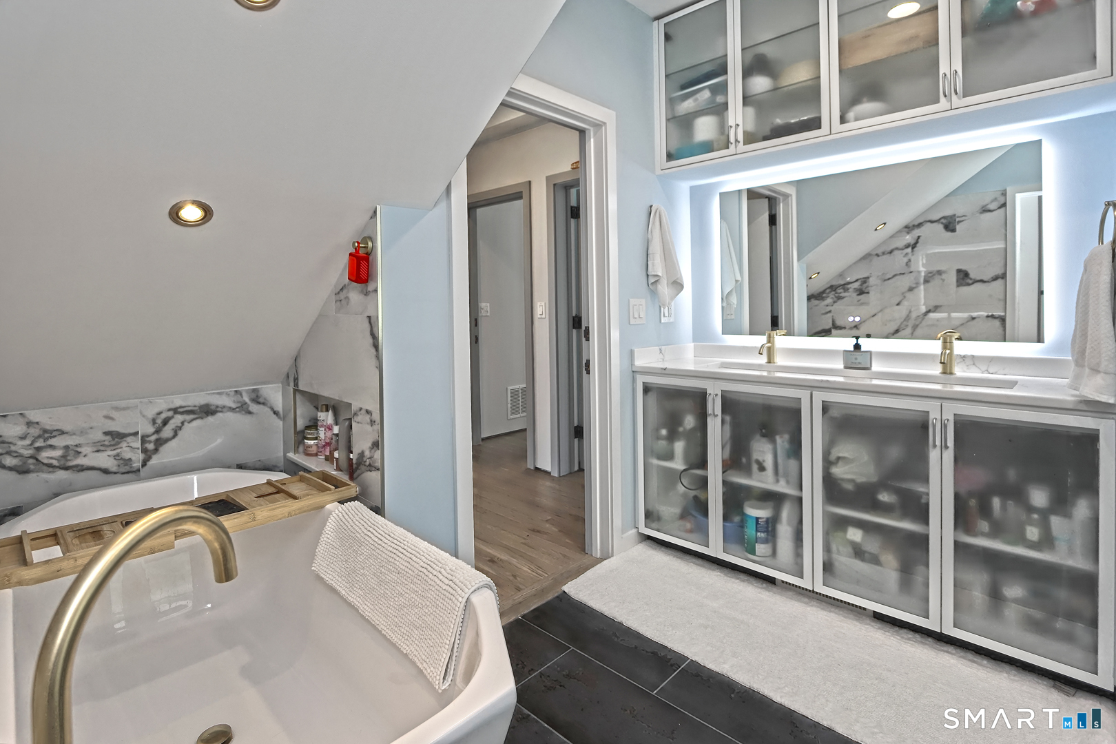 11 Maddox Avenue Milford CT 06460