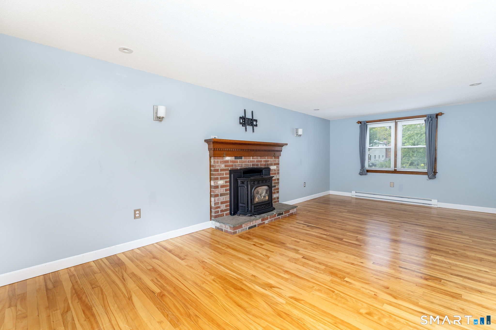 34 Silver Lane Enfield CT 06082