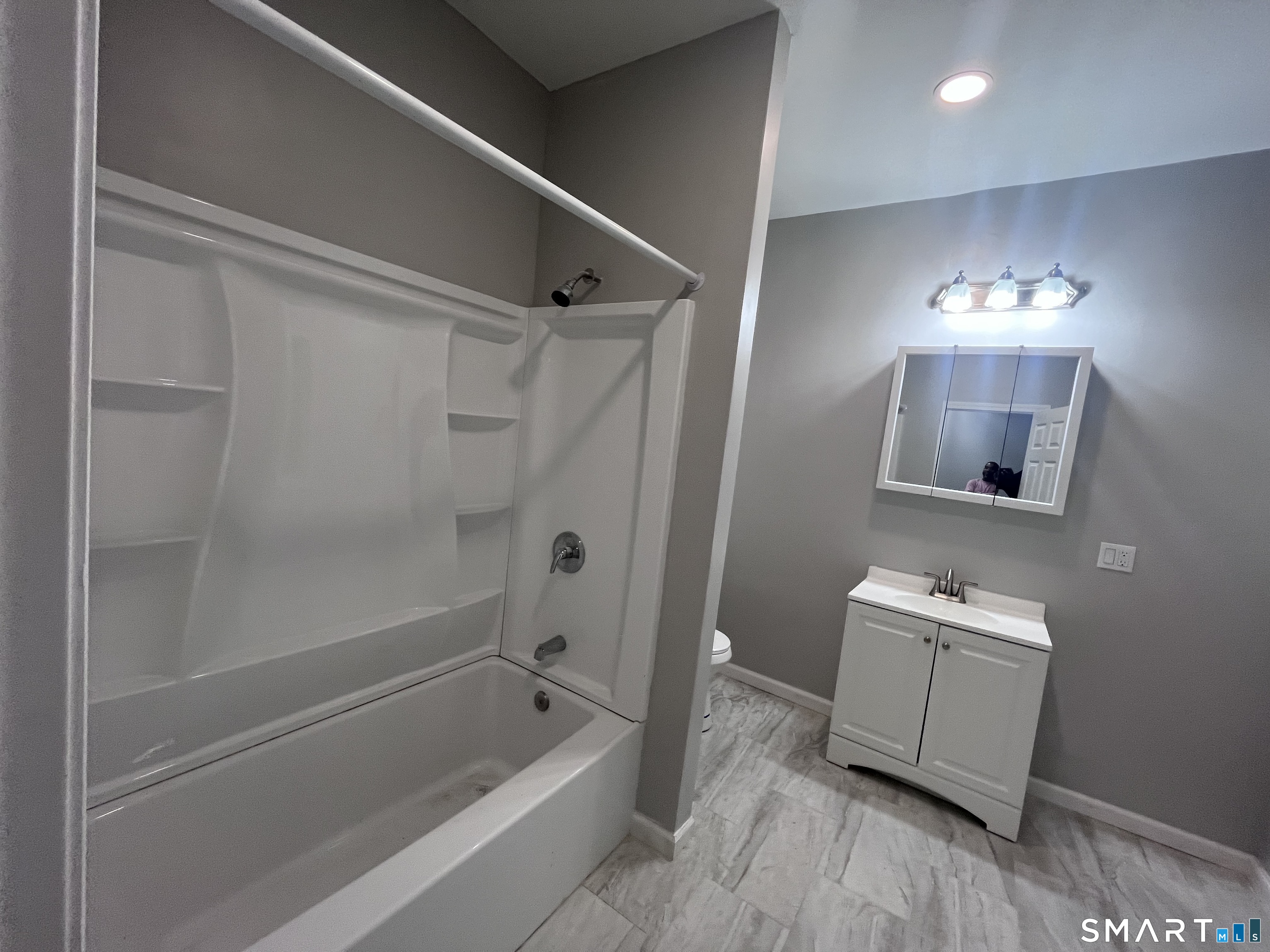 409 Oak Avenue Torrington CT 06790
