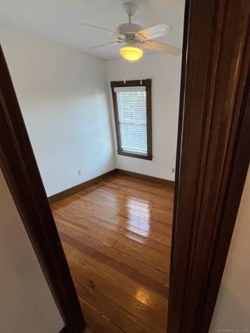 39 Pearl Street Groton CT 06355