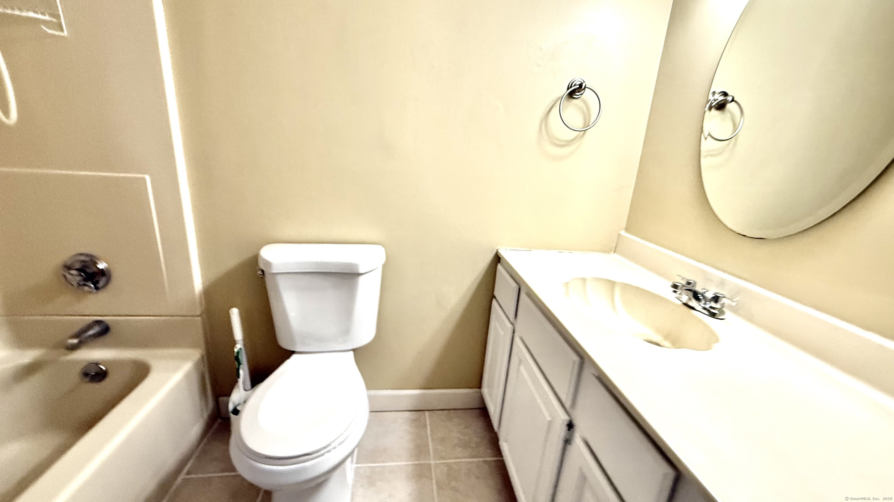 21 Amato Drive South Windsor CT 06074