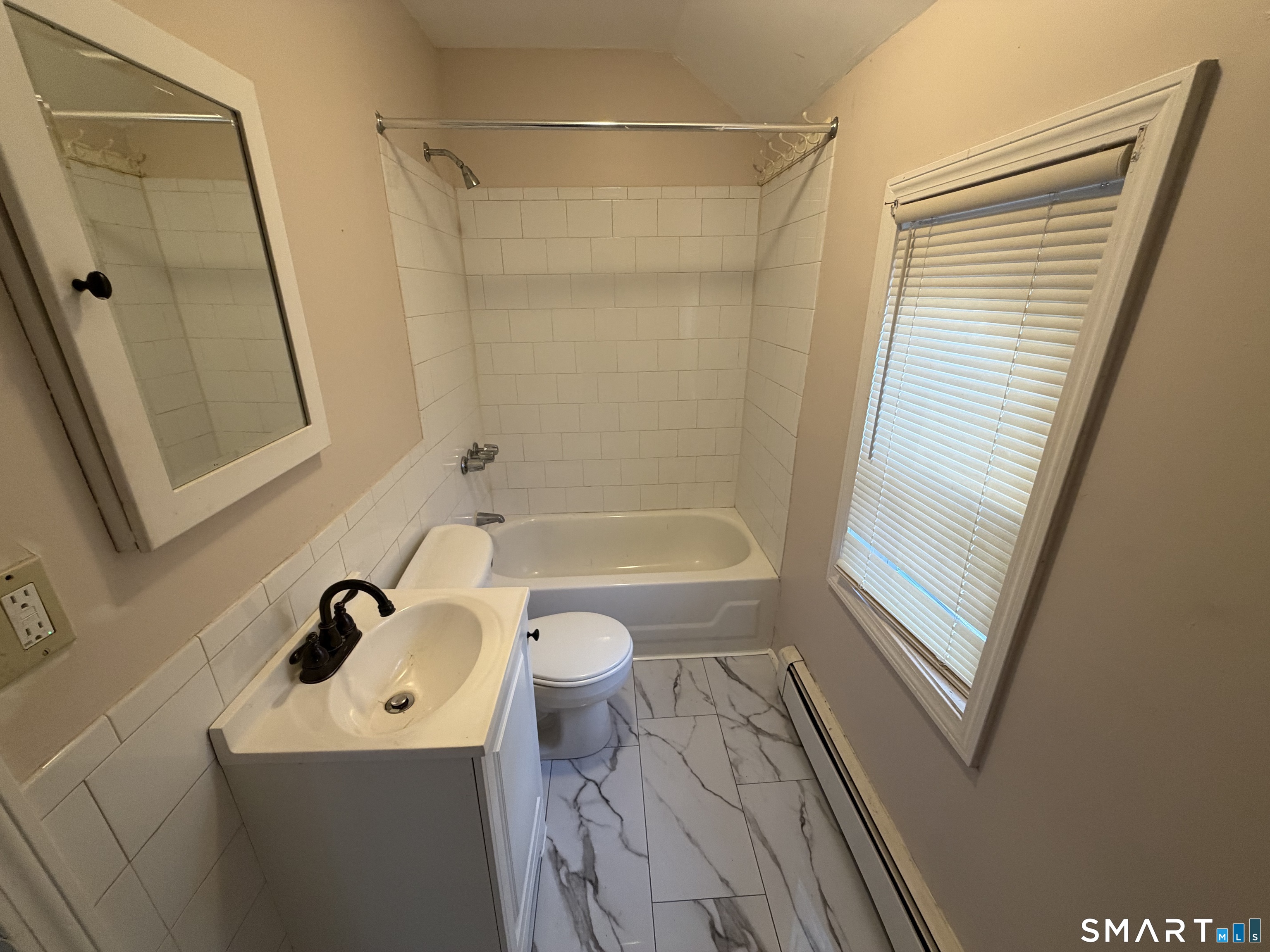 405 Bellevue Street Hartford CT 06120