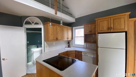 68 High Street Naugatuck CT 06770