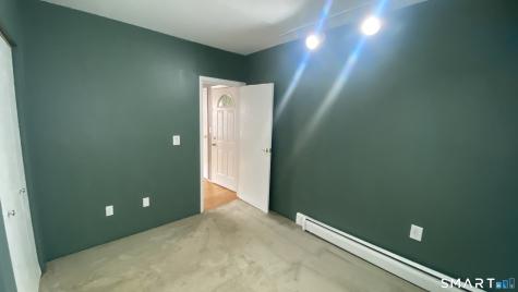 68 High Street Naugatuck CT 06770