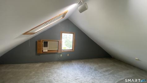 68 High Street Naugatuck CT 06770