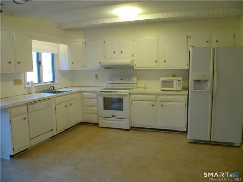 65 Main Street Essex CT 06442