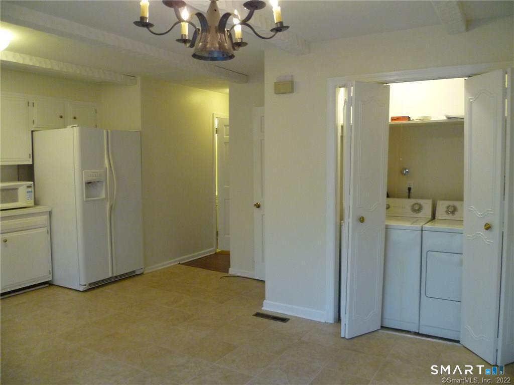 65 Main Street Essex CT 06442