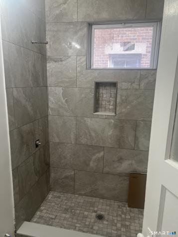 231 Dover Street Bridgeport CT 06610