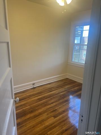 231 Dover Street Bridgeport CT 06610