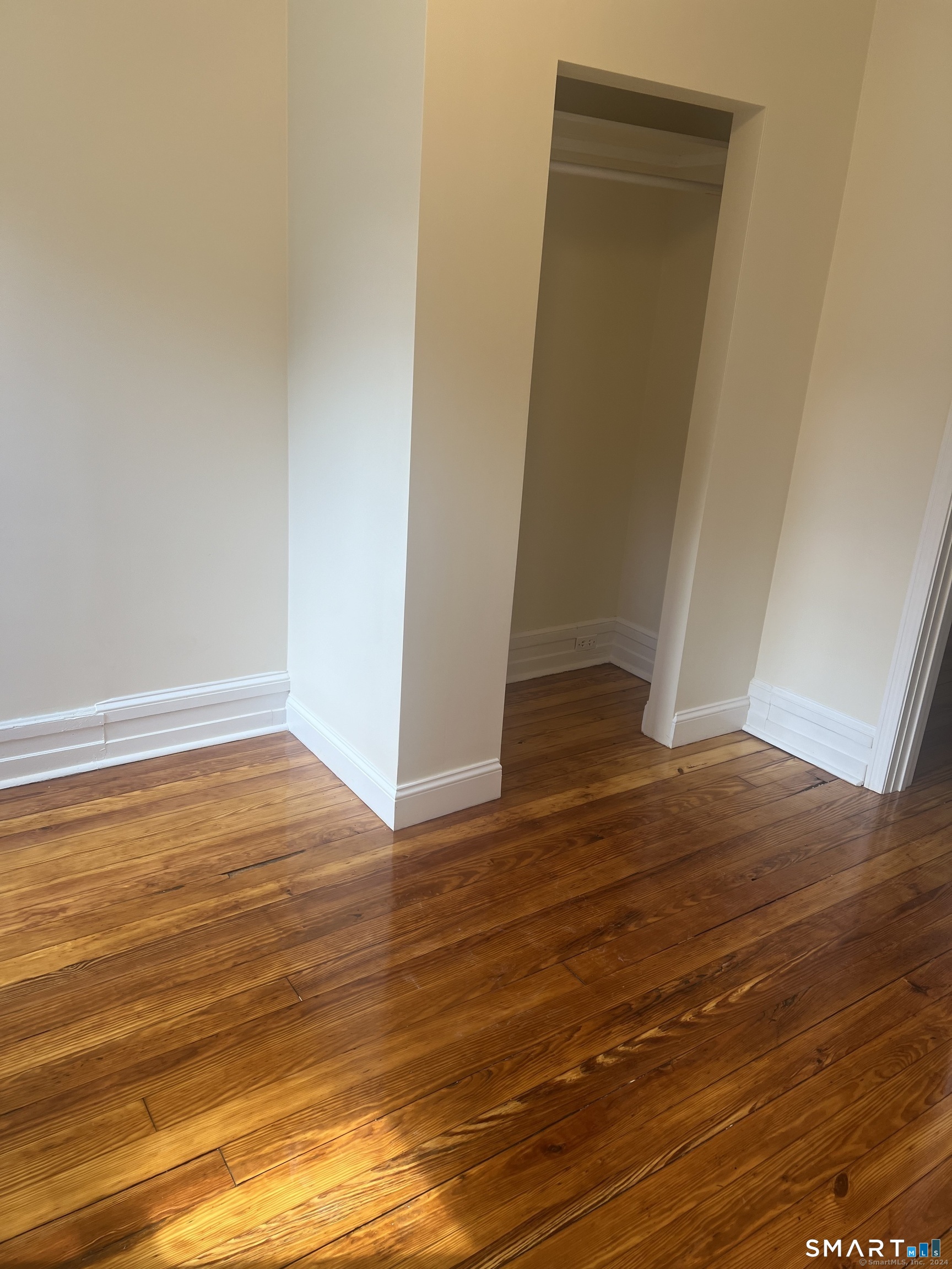 231 Dover Street Bridgeport CT 06610