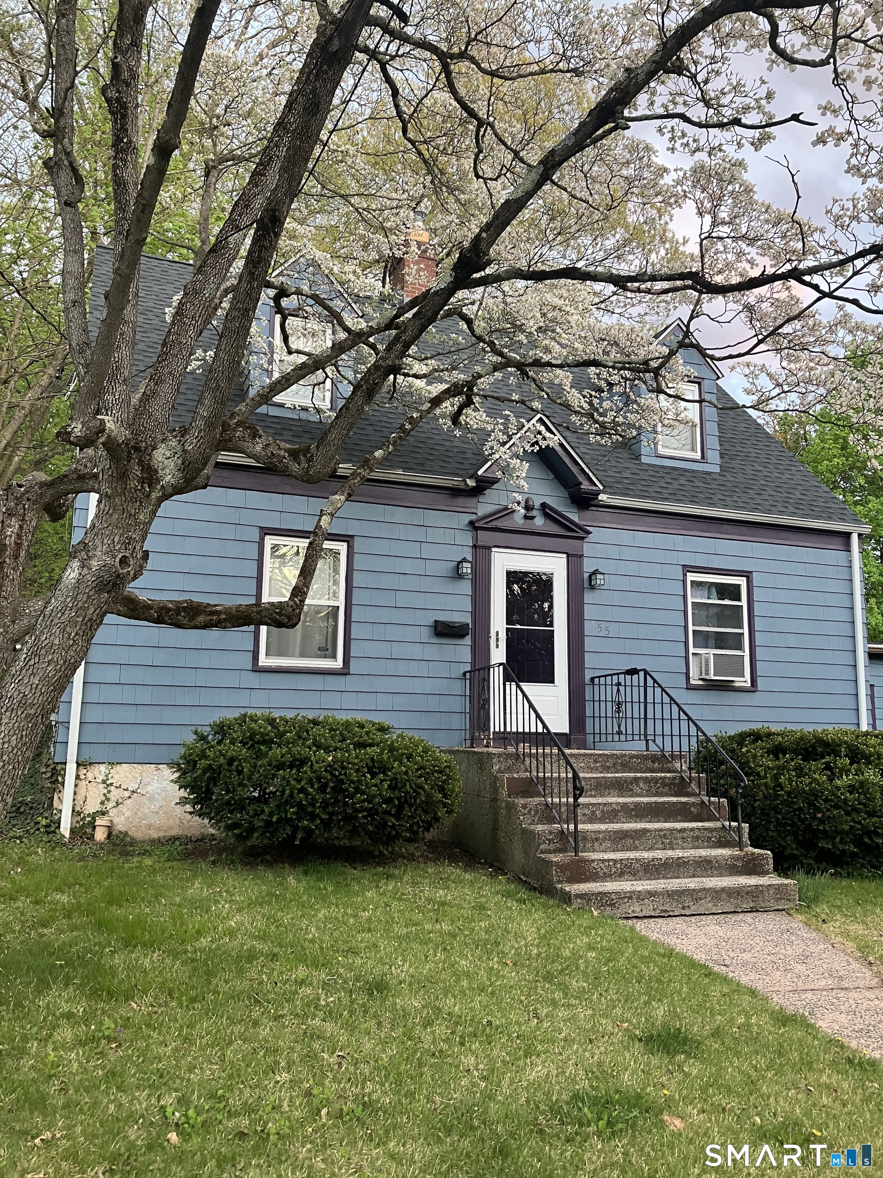155 Lakeview Terrace New Haven CT 06515