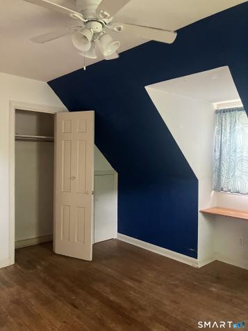 155 Lakeview Terrace New Haven CT 06515