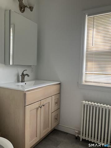 155 Lakeview Terrace New Haven CT 06515
