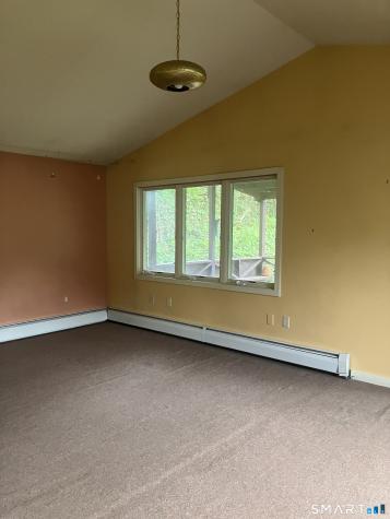 155 Lakeview Terrace New Haven CT 06515