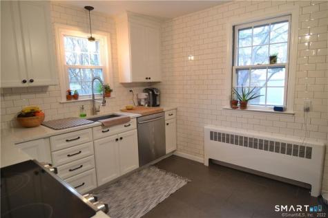 71 Silvermine Avenue Norwalk CT 06850
