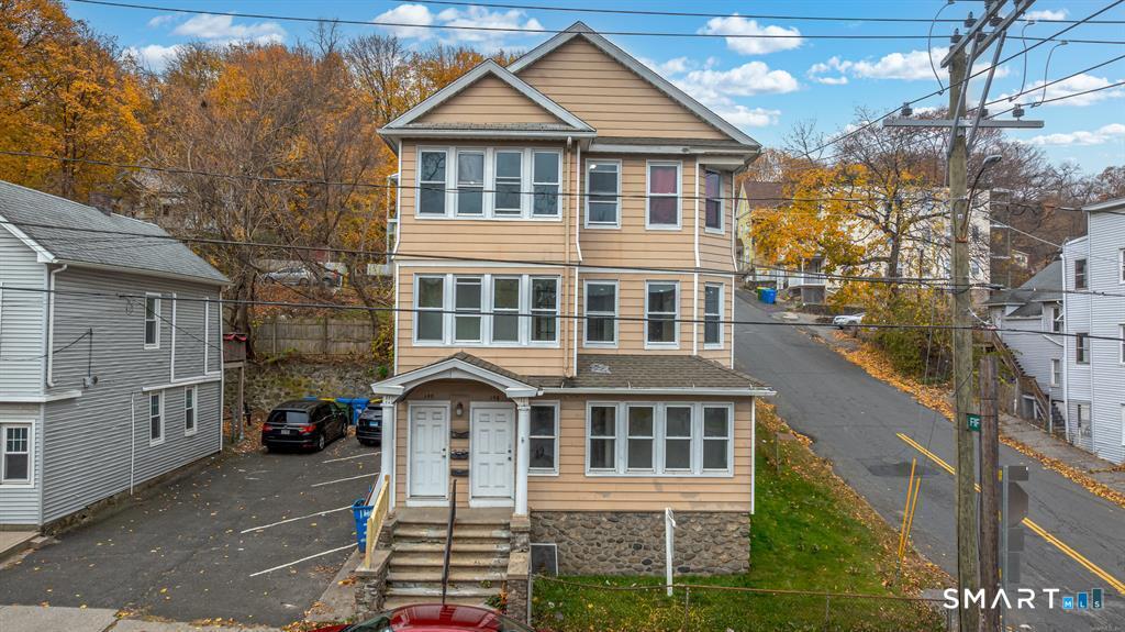 146 Charles Street Waterbury CT 06708