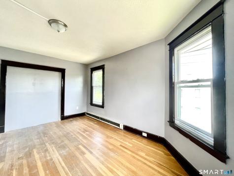 146 Charles Street Waterbury CT 06708