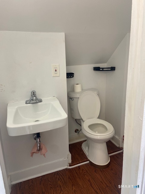 27 Benham Street Waterbury CT 06708
